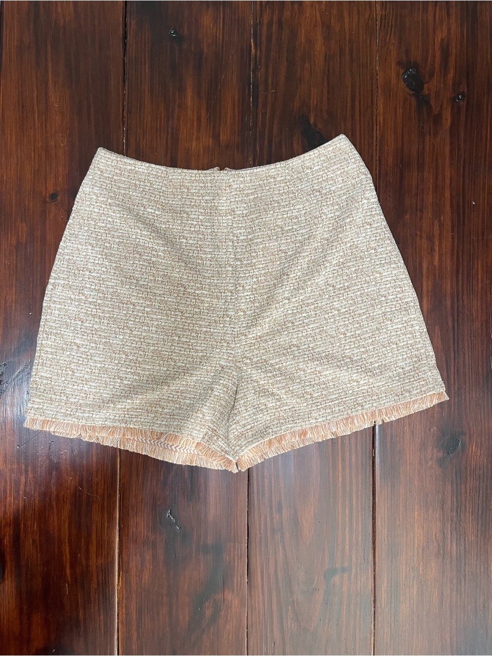 G by Giuliana Metallic Tweed Fringe High Rise Shorts Size 10